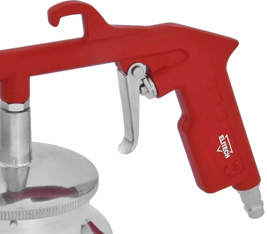 pneumatic-sandblasting-gun-elitech-0704-013900-hopper-close-angle