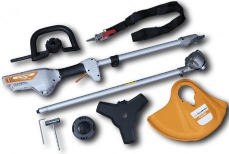 akkumulyatornyj-trimmer-villartec-ca-40r-set-v-rabote-na-uchastke