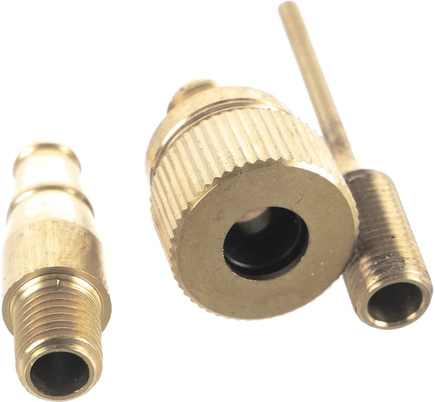 pneumatic-inflation-nozzle-set-elitech-0704-014700-close-up