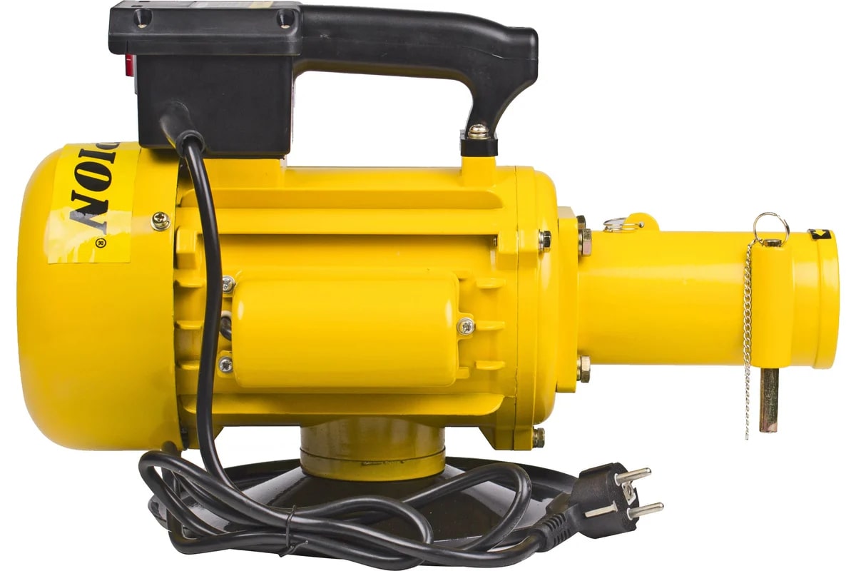 betonnyj-vibrator-champion-ecv2200-produtosnaya-foto1.jpg