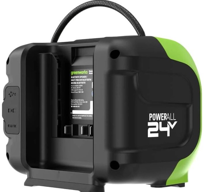 portable-speaker-greenworks-gpt-mnbs-back-connectors