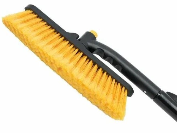 snow-brush-scraper-pobedit-frost-xxvii-black-edition-900-1250mm-brush-detail