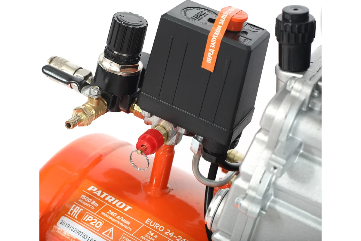 patriot-euro-24-240-electric-air-compressor-24l-tank-2hp-photo5.jpg