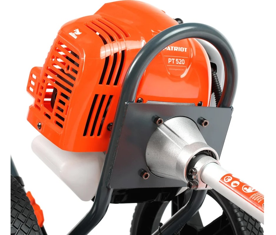 kolesnyj-trimmer-gazonokosilka-patriot-pt520-512109520-vid-szadi