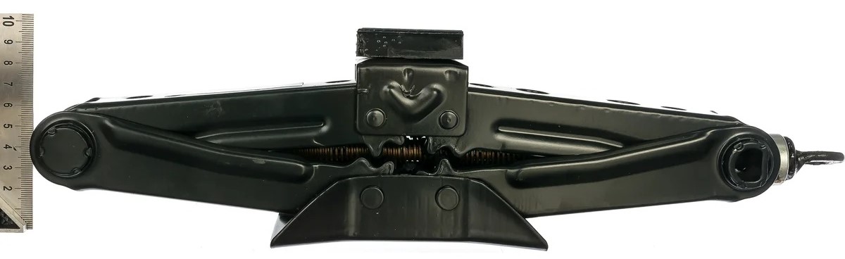 scissor-jack-belak-1-5t-folded-front-with-scale