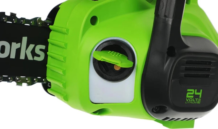greenworks-24v-cepnaya-pila-g24cs25k4-natjazhitel-cepi