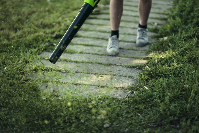 akkumulyatornaya-vozduhoduvka-greenworks-g40ab-bez-akkumulyatora-i-zaryadnogo-ustroystva-bottom-view