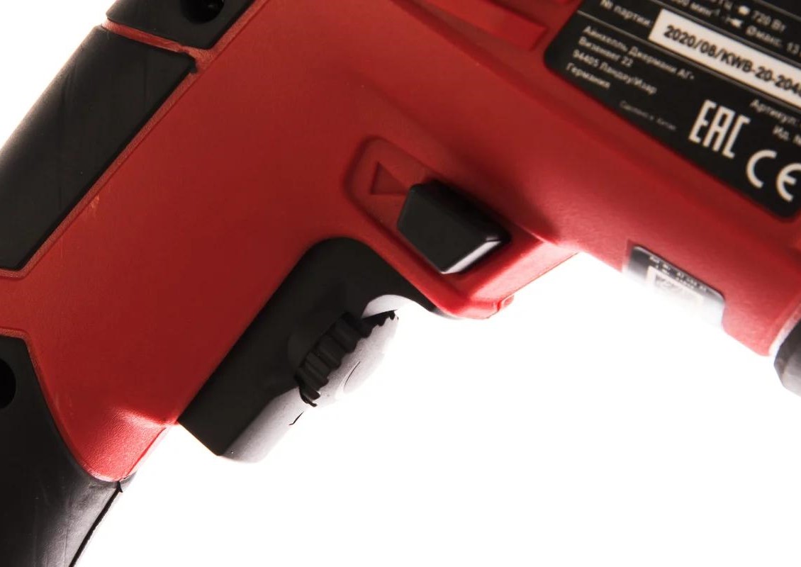 udarnaya-drel-einhell-tcid7201e-switch