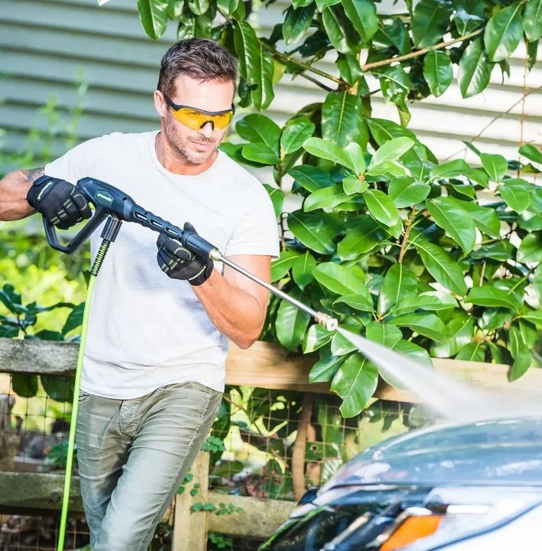greenworks-pressure-washer-gun-main