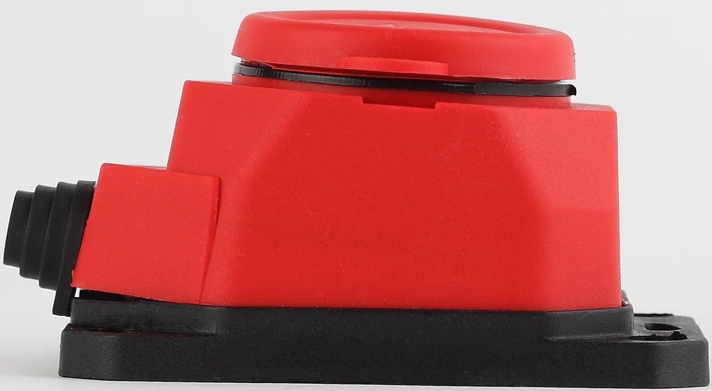 era-k-1e-red-ip44-16a-rubber-socket-side