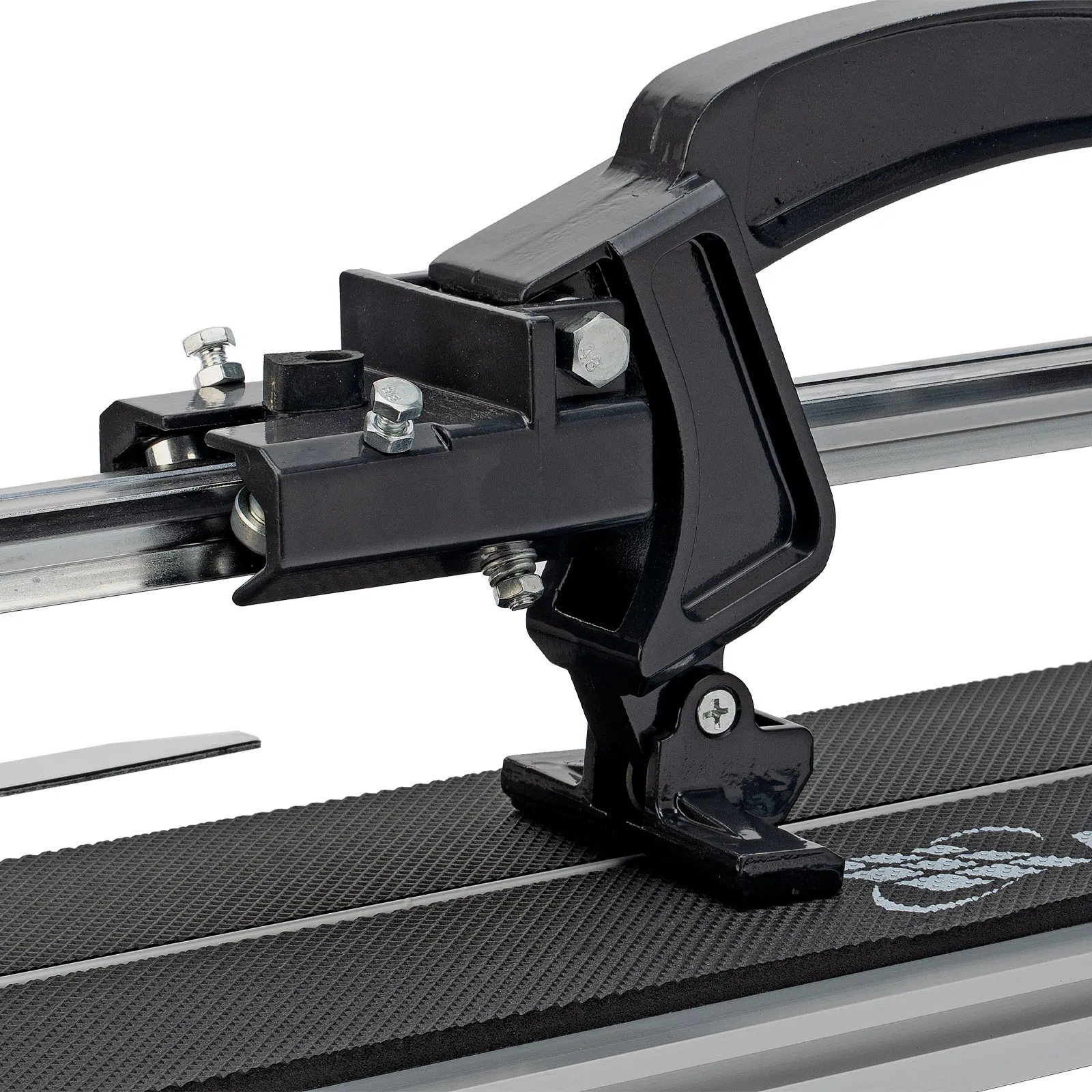 tile-cutter-rail-700mm-mtx-professional-cutting-mechanism-detail
