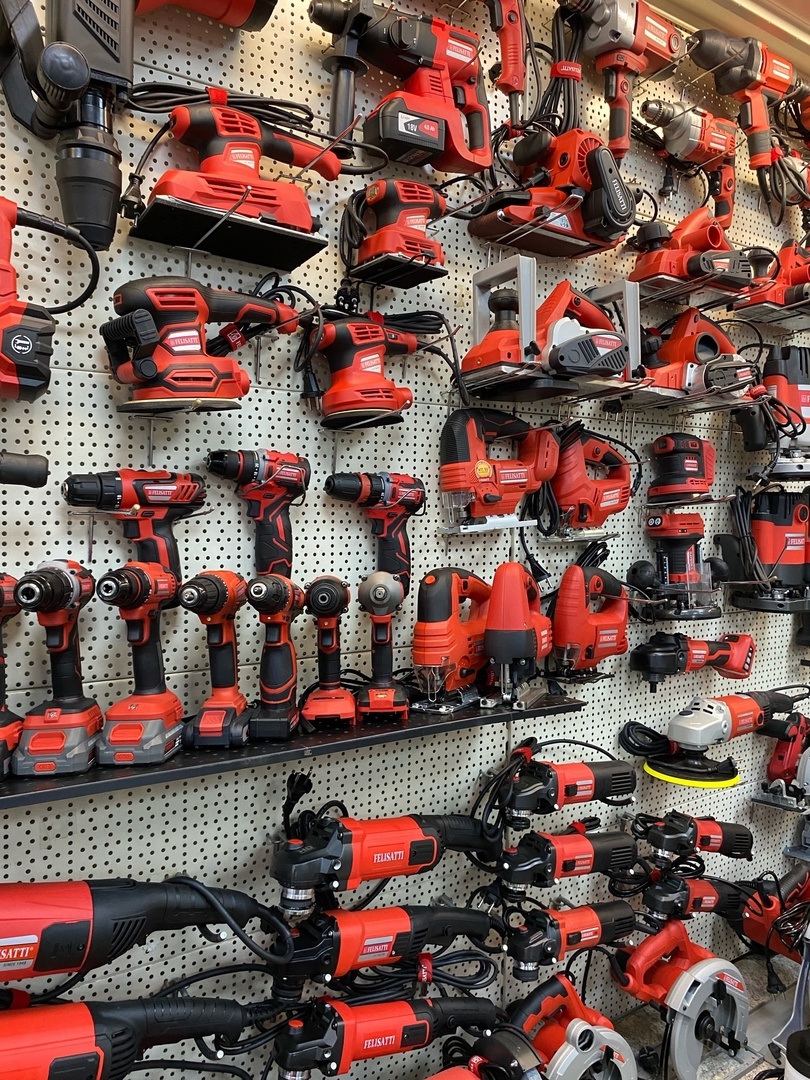 Новый ассортимент аккумуляторного и электроинструмента Felisatti!