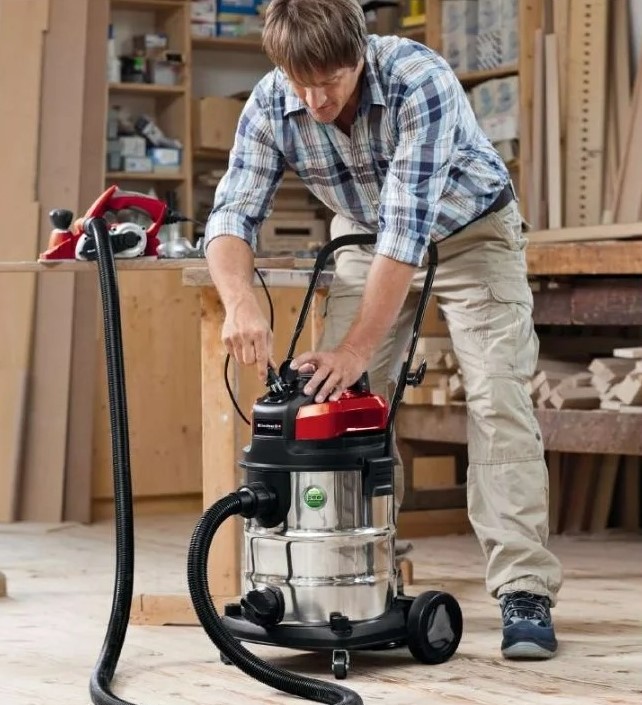 construction-vacuum-einhell-te-vc-2230-sa-main