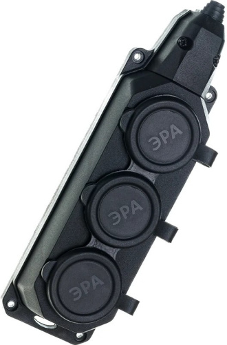 rubber-socket-block-era-k-3e-ip44-16a-three-outlets-closed-covers-front