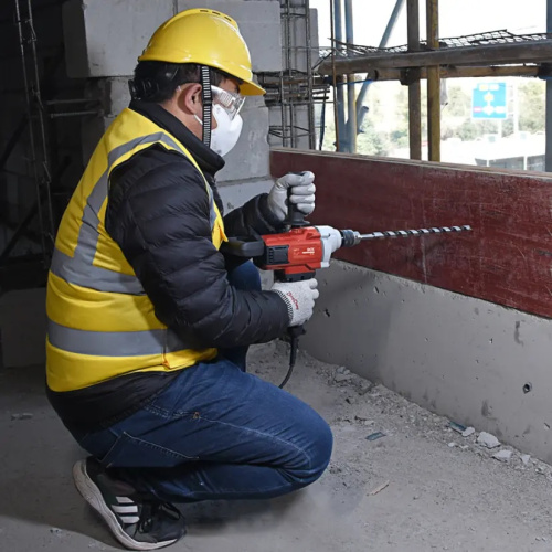 drell-shurupovert-setevoy-dck-kjz08-10-250w-usage