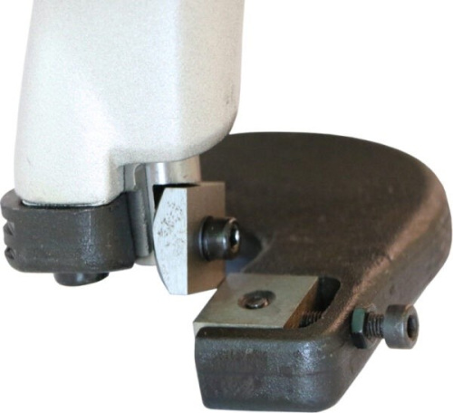 electric-sheet-metal-shears-diold-ner-0-7-3-2-cutting-head-detail