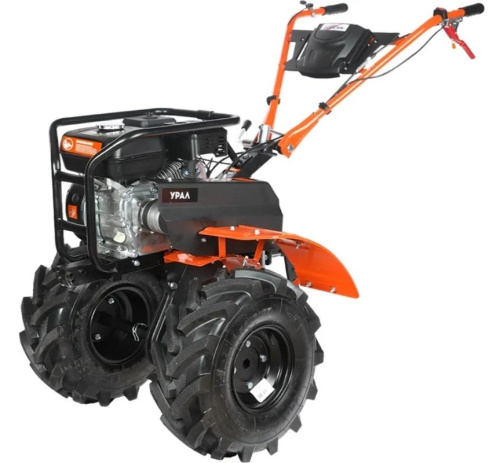 motoblok-patriot-ural-440107581-dvigatel-krupnym-planom