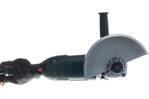 metabo-2000w-uglovaia-shlifmashina-we2000-230-knopka-vkl