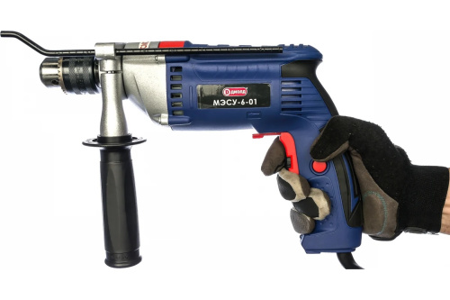 diold-mesu-6-01-drel-10012080-v-rukakh-ergonomika