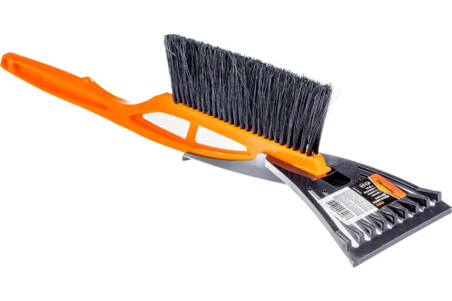 brush-snow-sparta-with-scraper-angle