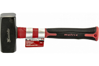 Кувалда с ручкой MATRIX 1,5 кг 10952