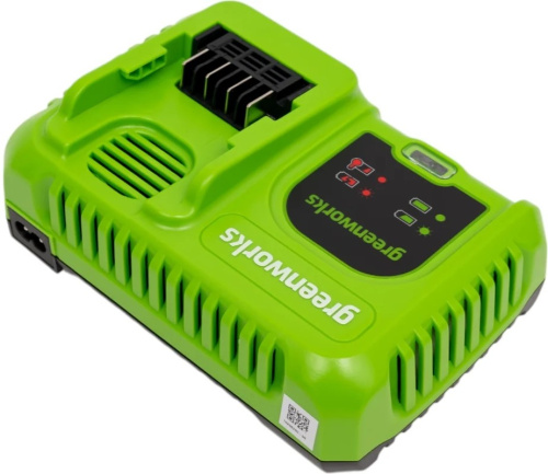greenworks-g40uc5-fast-charger-angle