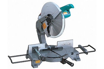 Пила торцовочная MAKITA LS1440