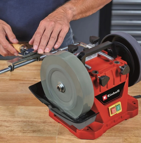 polishing-machine-einhell-tc-wg-200-work-process