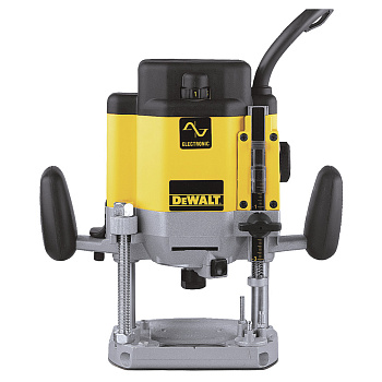 Фрезер DeWALT DW625E-QS